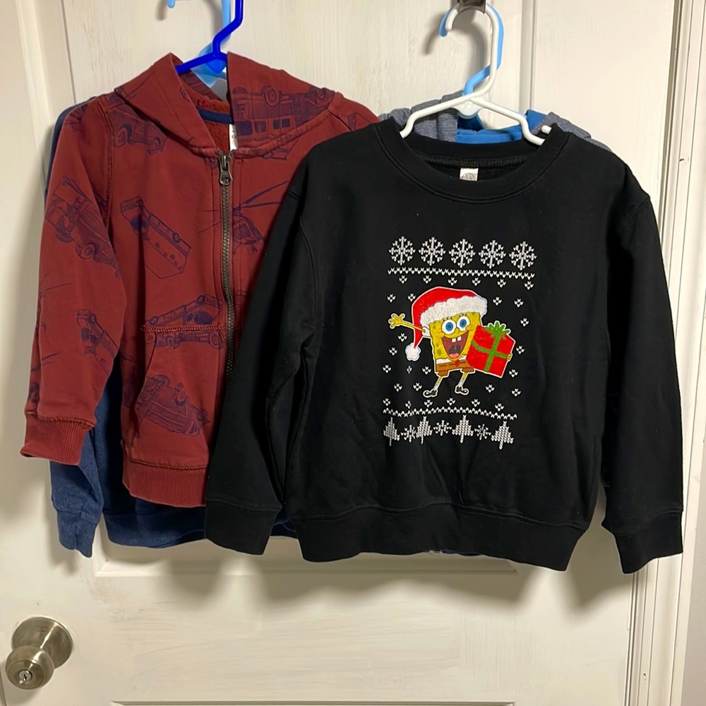 Bundle of 3 sweaters. Size 5. In excellent condition